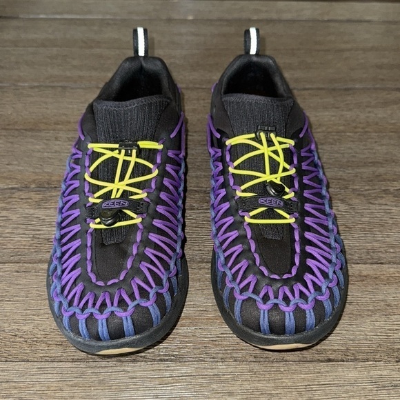 KEEN Uneek SNK Bungee Sneakers - Picture 3 of 8
